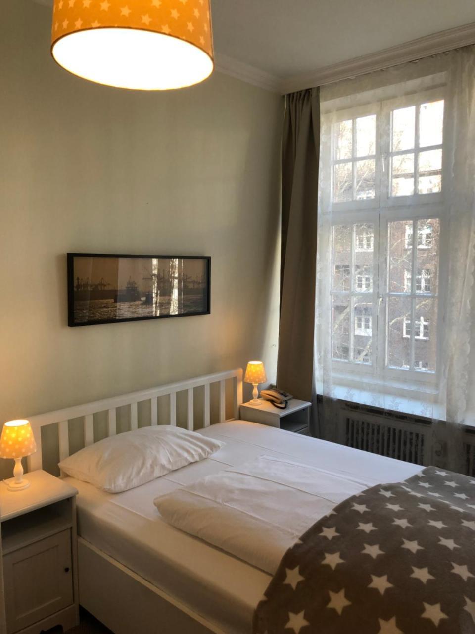 Hotel Fresena Im Dammtorpalais Hamburg Zewnętrze zdjęcie