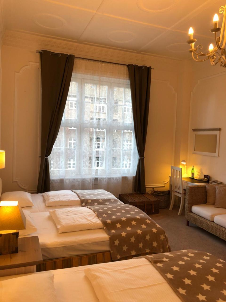 Hotel Fresena Im Dammtorpalais Hamburg Zewnętrze zdjęcie